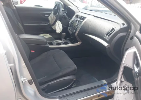 2015 Nissan Altima 2.5 S z USA, uszkodzony, nr VIN 1N4AL3AP0FC580873